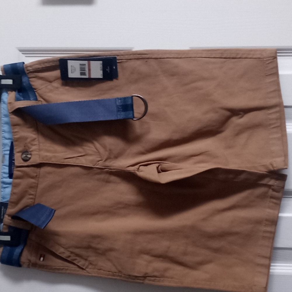 Tommy  Hilfiger  boys 8-20 Chino comfortable fit stretch for ease